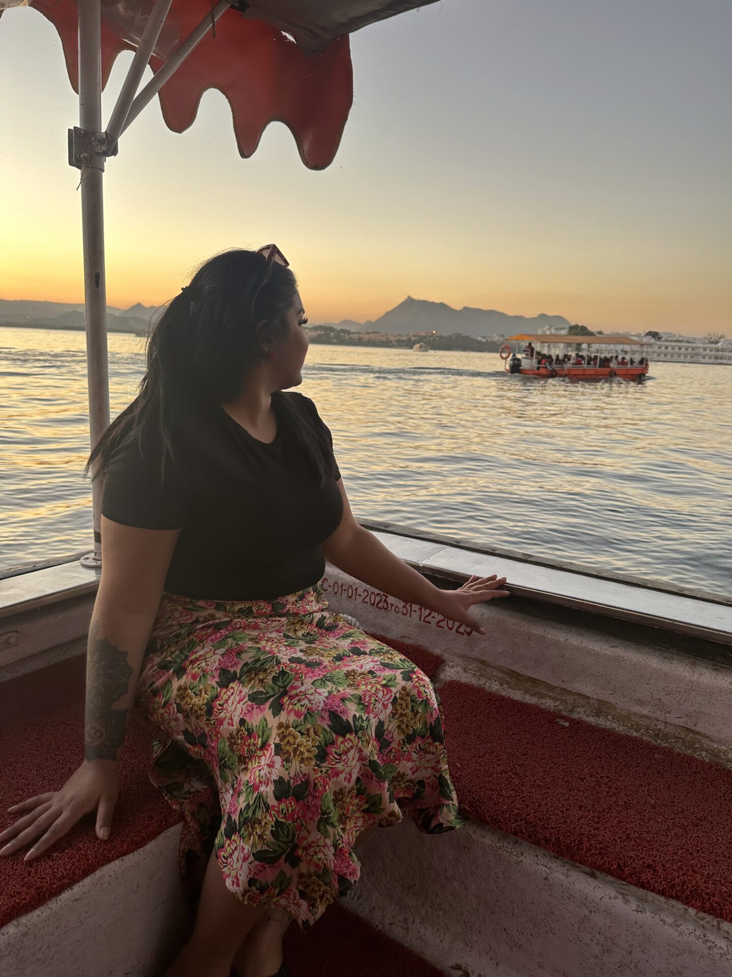 Sunset cruise on Lake Pichola