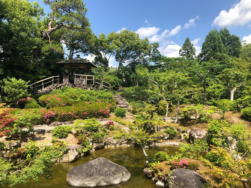 Yoshikien Gardens